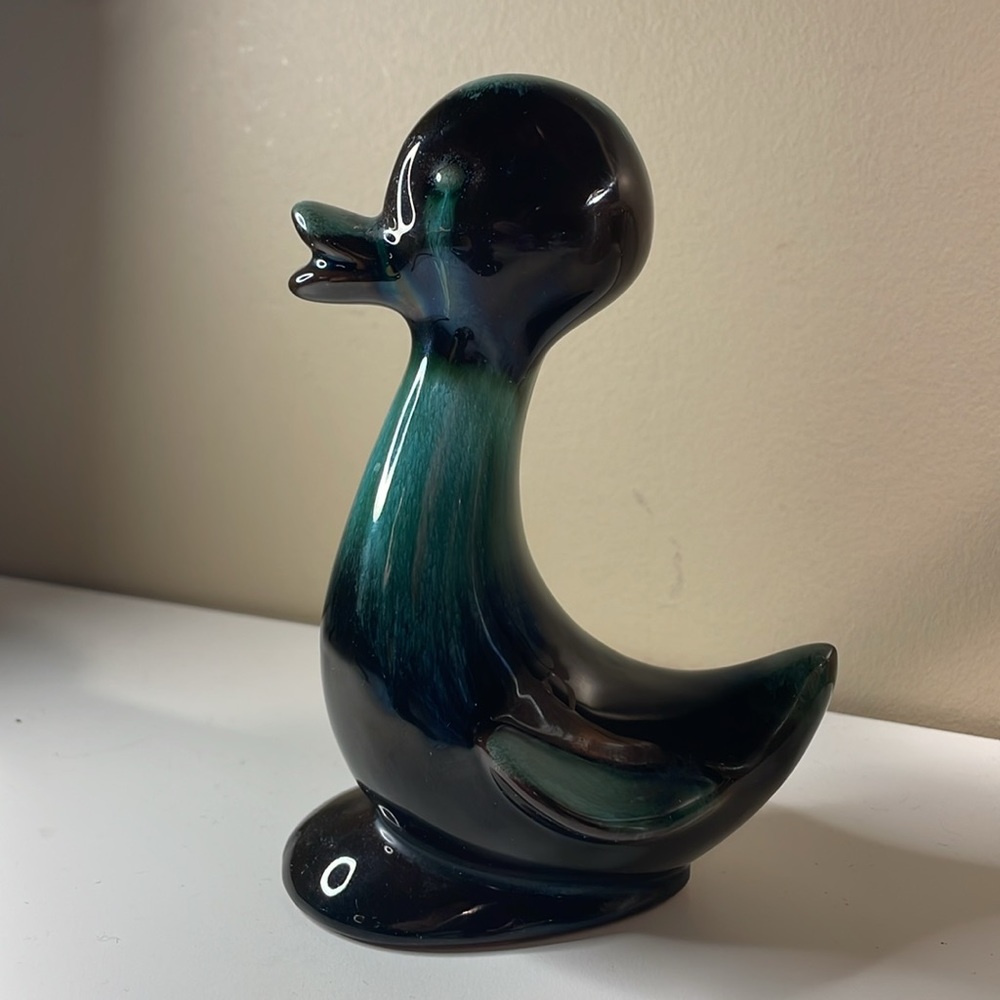 🦆 Vintage Blue Mountain Pottery Duck Figurines - Picture 4 of 9